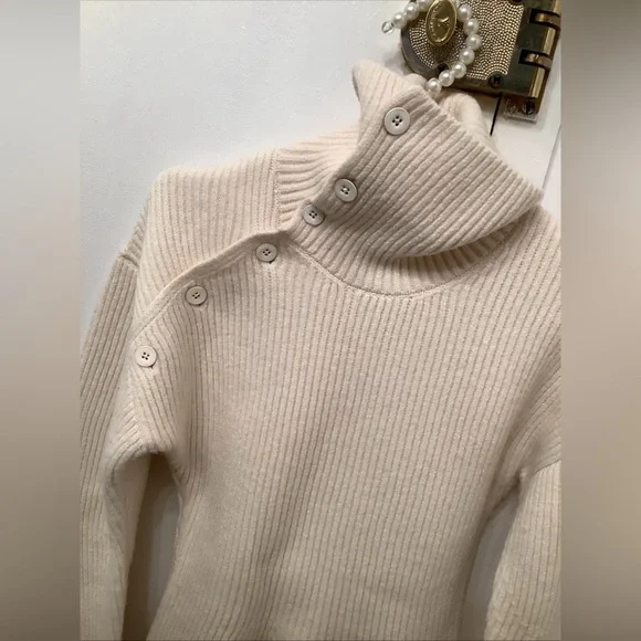 Jil Sander Asymmetric Button Turtleneck Knit Sweater Ivory Long Sleeve Sz 34-S/M - Picture 6 of 16